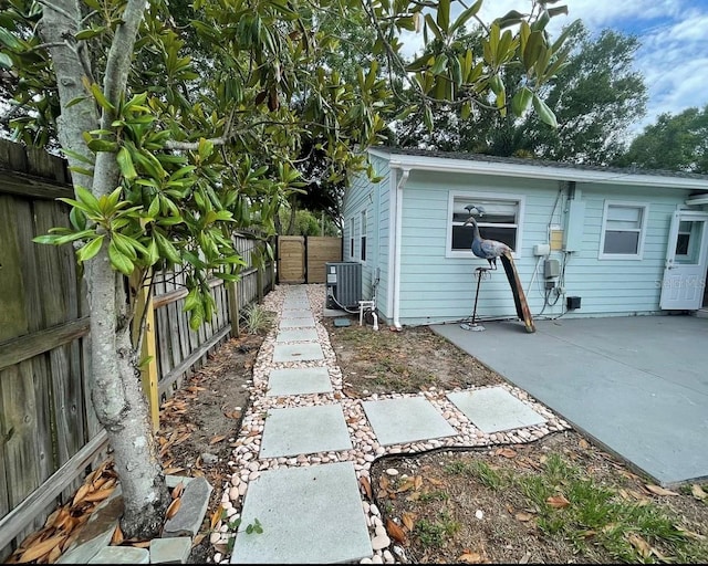 5111 28th Ave N, Saint Petersburg, FL 33710 - view of outbuilding with cooling unit and a fenced backyard