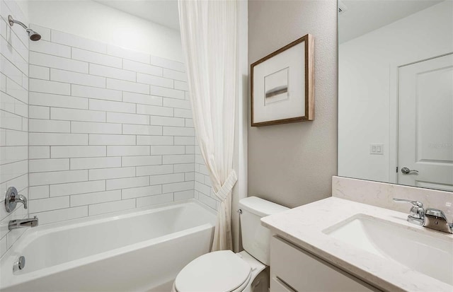 8303 SW 54th Loop, Ocala, FL 34481 - full bath with toilet, shower / bath combo with shower curtain, vanity, and a textured wall