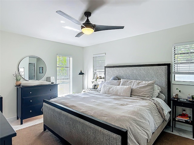 bedroom with a ceiling fan