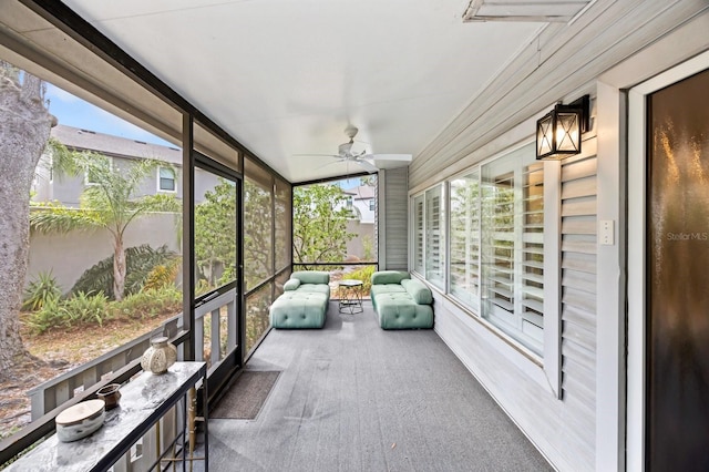 9722 Tiffany Oaks Ln, Tampa, FL 33612 - sunroom with a ceiling fan