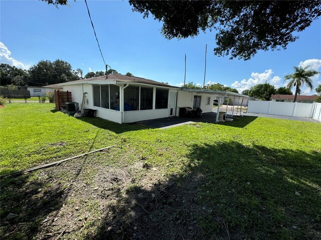 7102 Reindeer Rd, Tampa, FL 33619 - photo 5