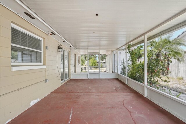 503 Holt Cir, Winter Haven, FL 33880 - view of unfurnished sunroom