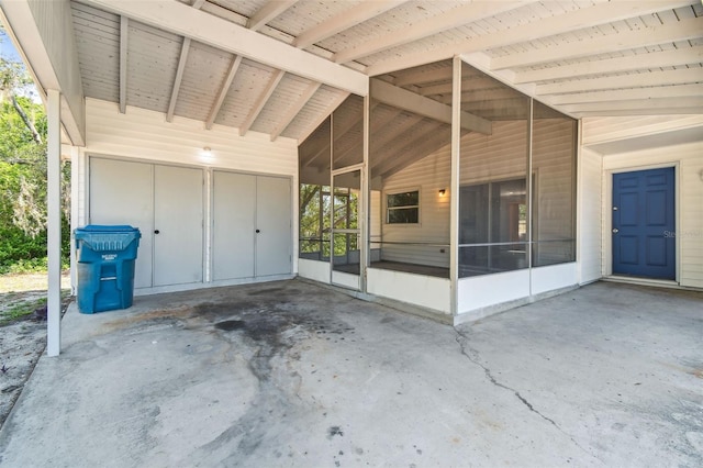 11409 Spring Hill Dr, Spring Hill, FL 34609 - view of patio / terrace with a carport
