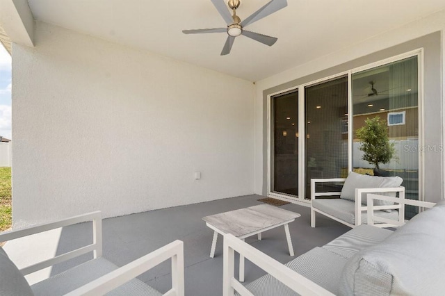 921 Fieldstone Way, Haines City, FL 33844 - view of patio featuring a ceiling fan