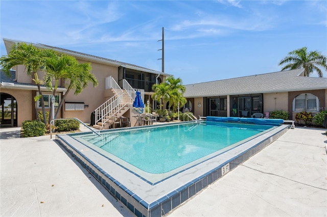 527 Cape Coral Pkwy W Unit 4, Cape Coral, FL 33914 - photo 1