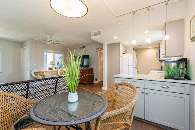 527 Cape Coral Pkwy W Unit 4, Cape Coral, FL 33914 - photo 9