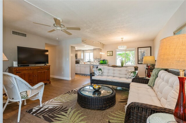 527 Cape Coral Pkwy W Unit 4, Cape Coral, FL 33914 - photo 12