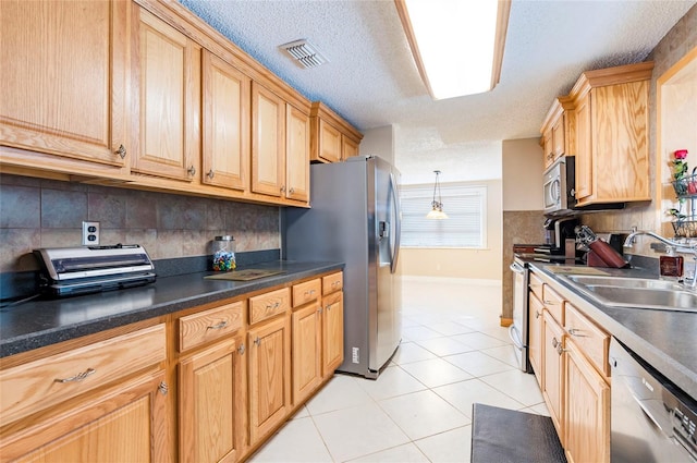12311 Oakwood Dr, Hudson, FL 34669 - photo 8