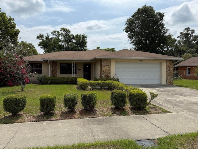 13742 14th St, Dade City, FL 33525 - photo 1