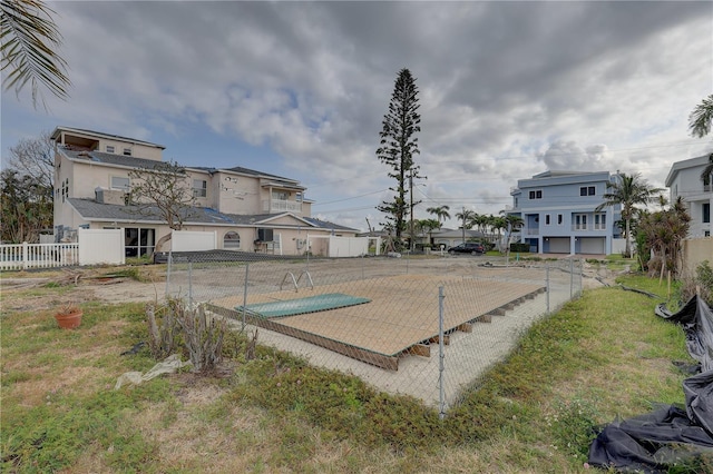 11100 5th St E, Treasure Island, FL 33706