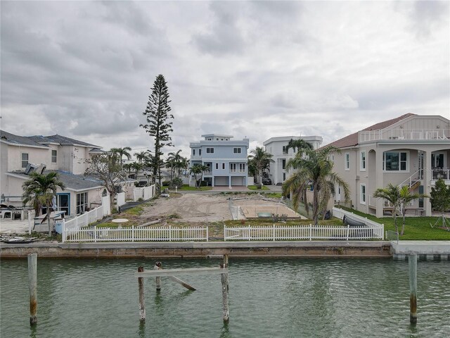 11100 5th St E, Treasure Island, FL 33706