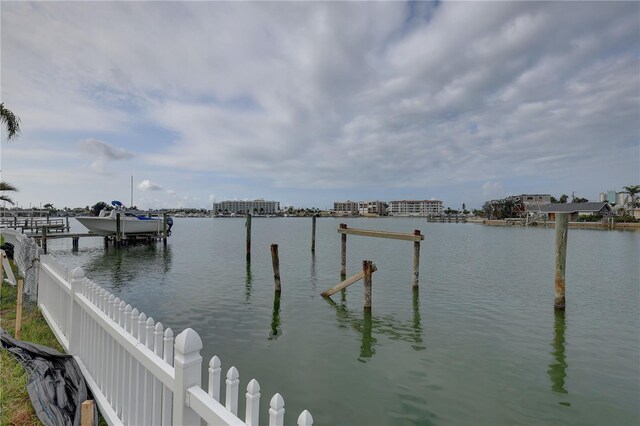 11100 5th St E, Treasure Island, FL 33706