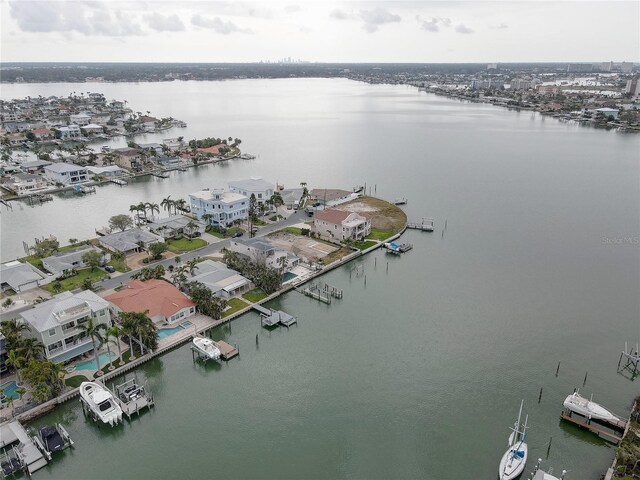 11100 5th St E, Treasure Island, FL 33706