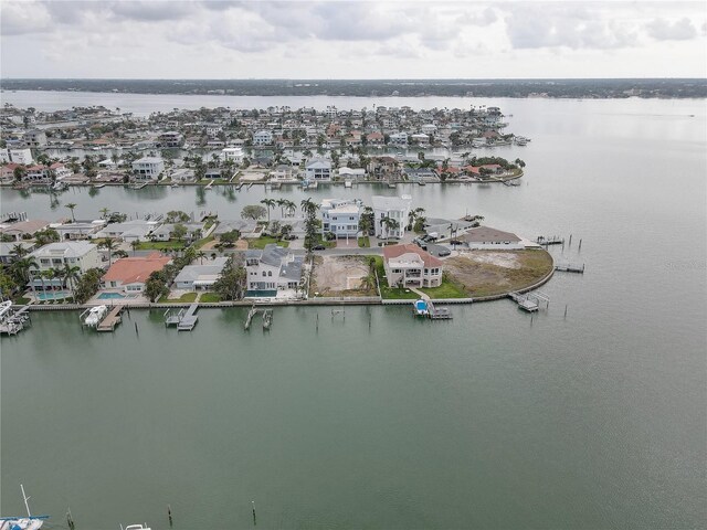 11100 5th St E, Treasure Island, FL 33706