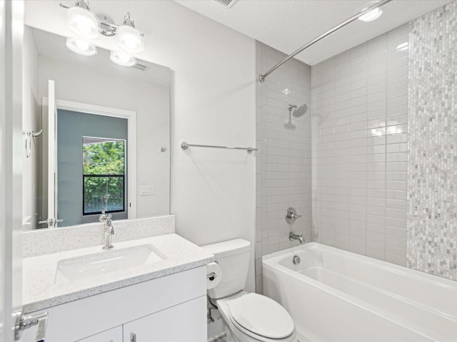946 Highland Ave Unit 24, Dunedin, FL 34698 - bathroom with toilet, shower / bath combination, and vanity