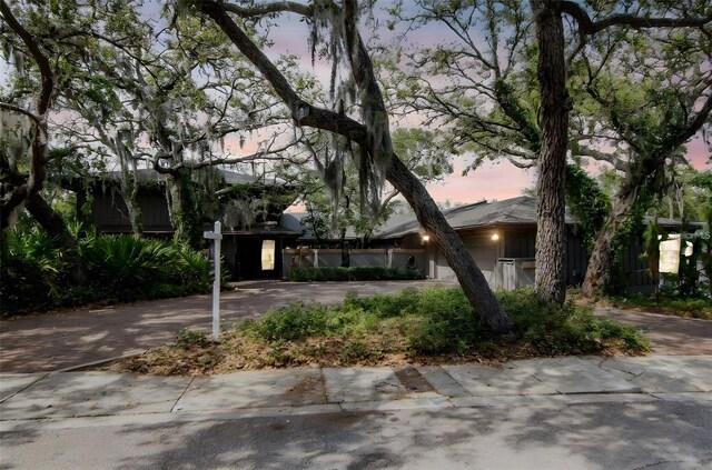 1296 Weybridge Ln, Dunedin, FL 34698 - view of obstructed view of property