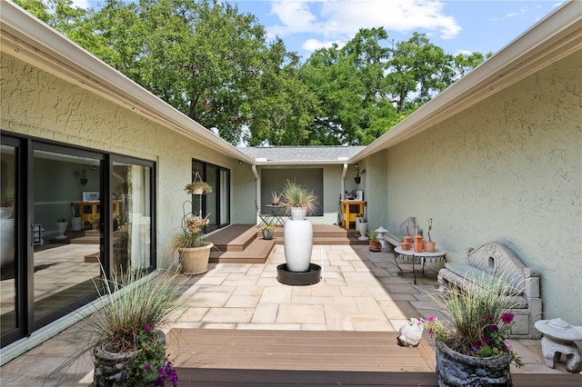 4009 Carrollwood Village Dr, Tampa, FL 33618 - view of patio / terrace