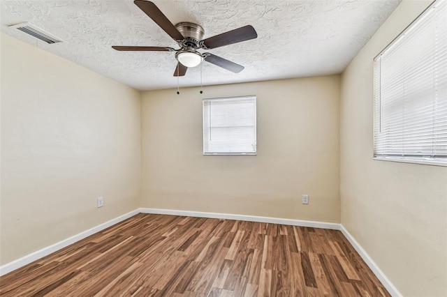5033 Tammy Ln, Holiday, FL 34690 - photo 15