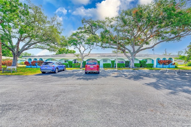 11200 102nd Ave Unit 75, Seminole, FL 33778 - view of uncovered parking lot