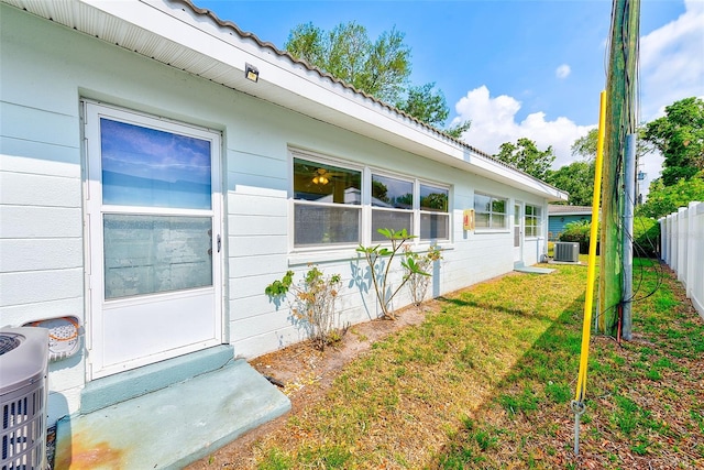 11200 102nd Ave Unit 75, Seminole, FL 33778 - view of side of property featuring central AC unit