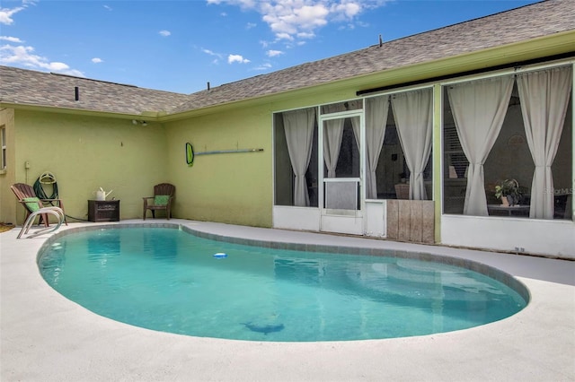 2816 Manor Hill Dr, Brandon, FL 33511 - view of swimming pool