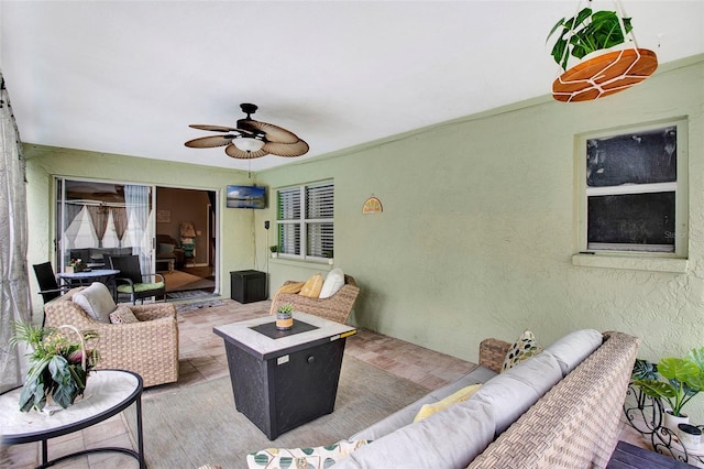 2816 Manor Hill Dr, Brandon, FL 33511 - view of patio with an outdoor hangout area and a ceiling fan