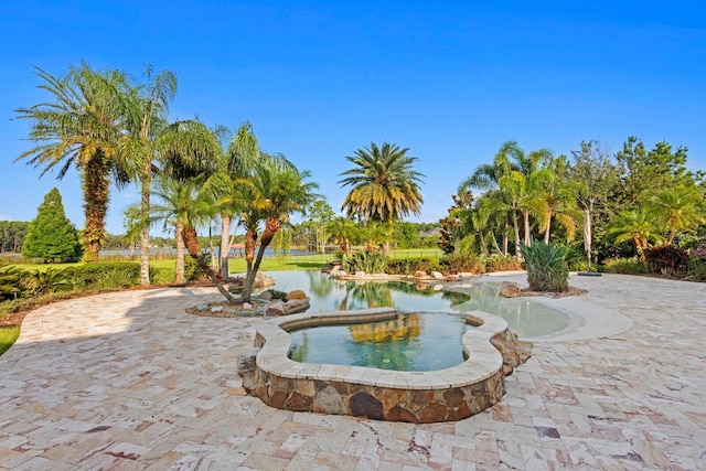 17129 Breeders Cup Dr, Odessa, FL 33556 - view of property's community