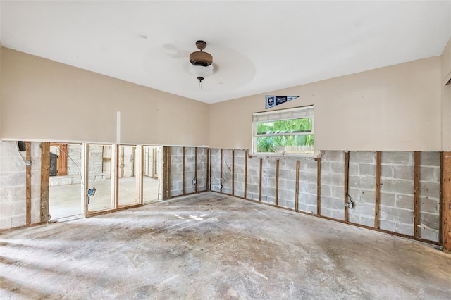 1810 Maryland Ave NE, Saint Petersburg, FL 33703 - photo 12
