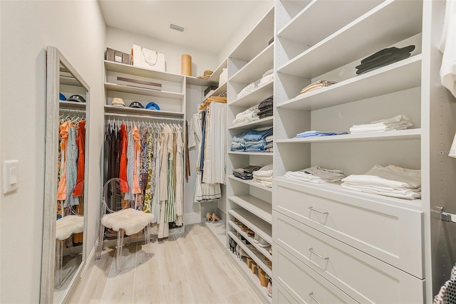 16707 Verona Pl, Bradenton, FL 34202 - walk in closet with light wood-style flooring