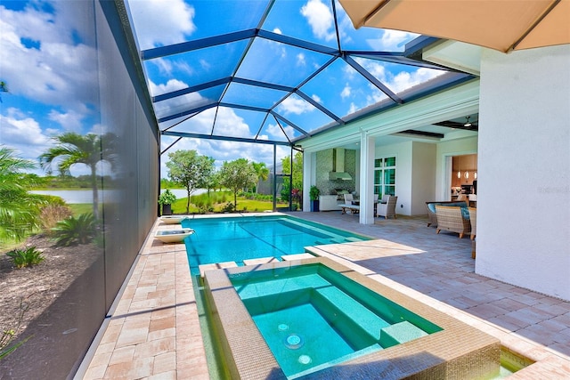 16707 Verona Pl, Bradenton, FL 34202 - view of swimming pool with a patio, a pool with connected hot tub, and a lanai