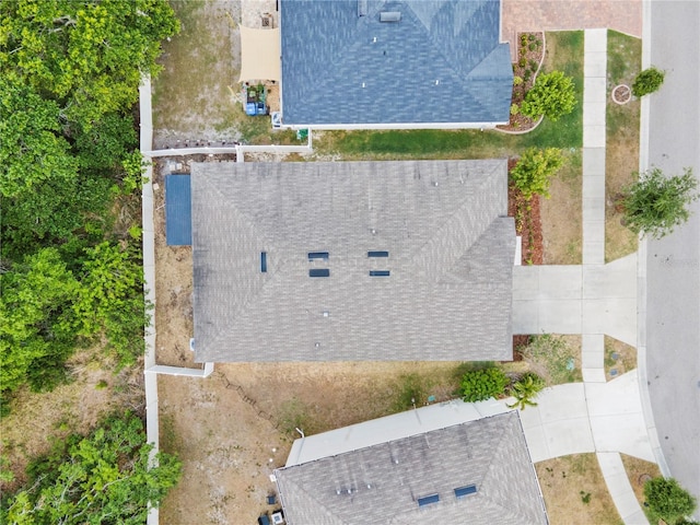 aerial view of property and surrounding area