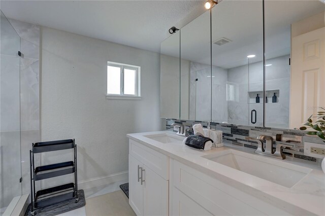 8117 Bay Dr, Tampa, FL 33635 - photo 27