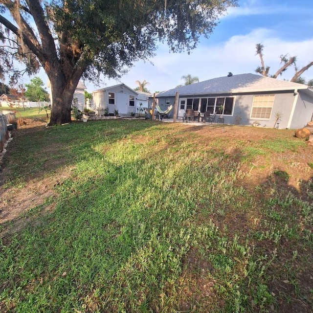 37535 Laurel Hammock Dr, Zephyrhills, FL 33541 - view of grassy yard