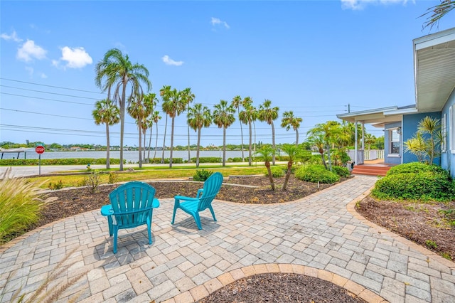 401 Whitcomb Blvd, Tarpon Springs, FL 34689 - view of patio