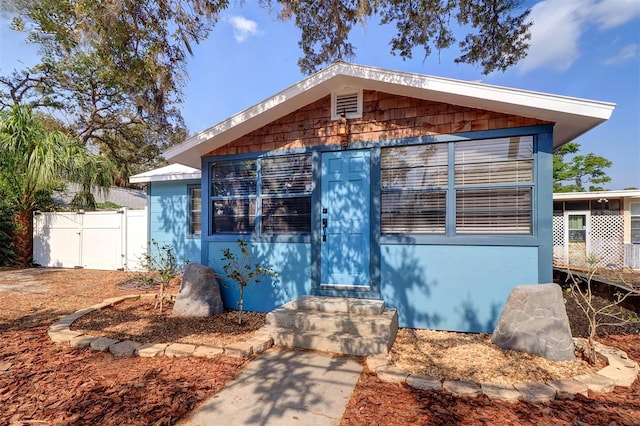 520 4th St NW, Largo, FL 33770 - view of front of property featuring fence