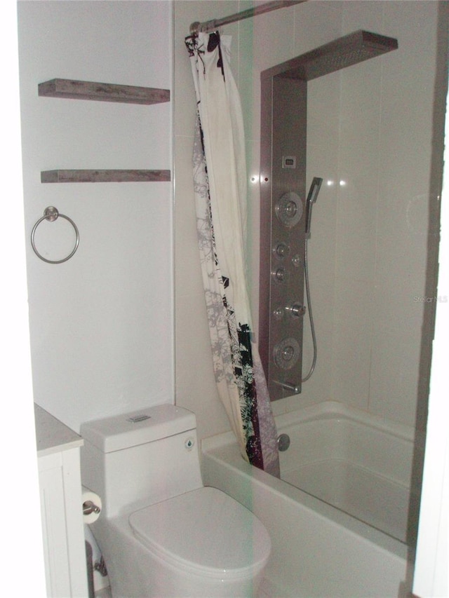 2980 Haines Bayshore Rd Unit 124, Clearwater, FL 33760 - bathroom with shower / bath combination with curtain and toilet