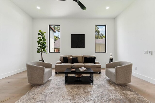 3817 W San Nicholas St, Tampa, FL 33629 - living area featuring wood finished floors, plenty of natural light, ceiling fan, and recessed lighting