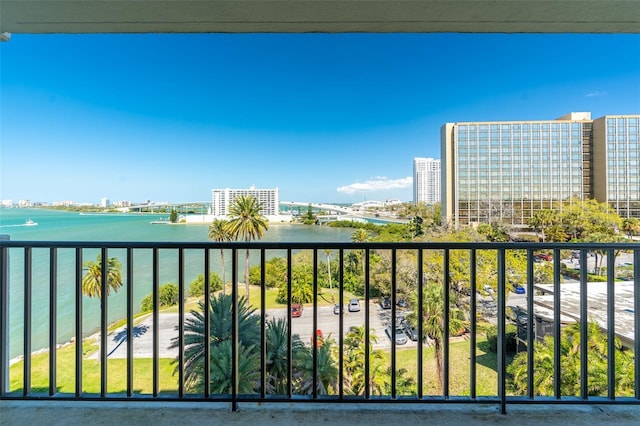 80 Rogers St Unit 6D, Clearwater, FL 33756 - balcony featuring a water view and a city view