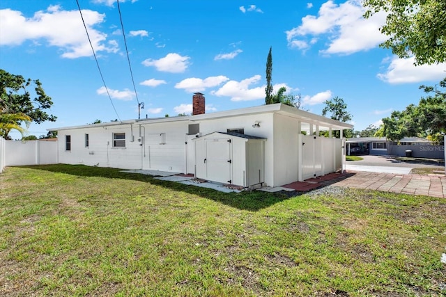 3501 63rd St N, Saint Petersburg, FL 33710 - rear view of property featuring a chimney
