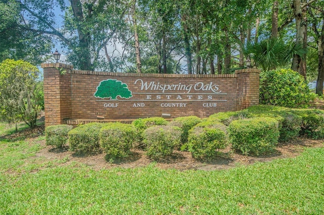 35058 Whispering Oaks Blvd, Dade City, FL 33523 - view of community sign