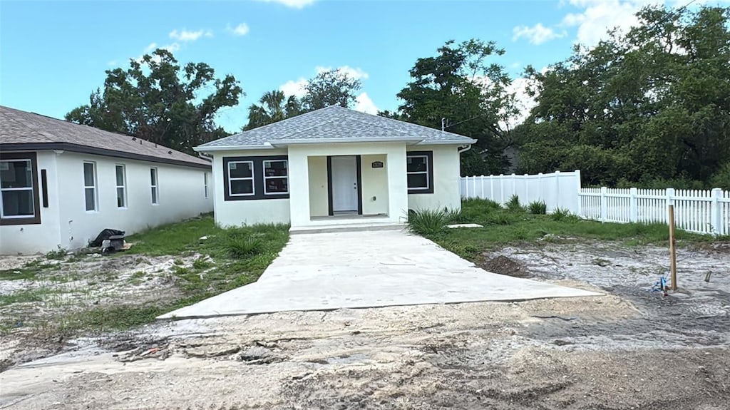3704 Smith Tree St, Tampa, FL 33619 - photo 1