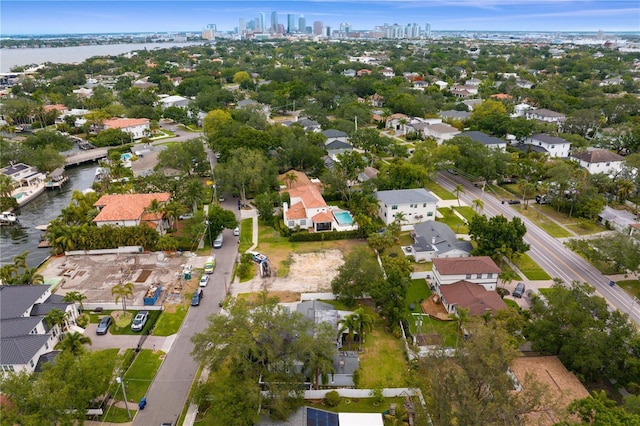 493 Lucerne Ave, Tampa, FL 33606 - view of property location featuring nearby suburban area and a large body of water
