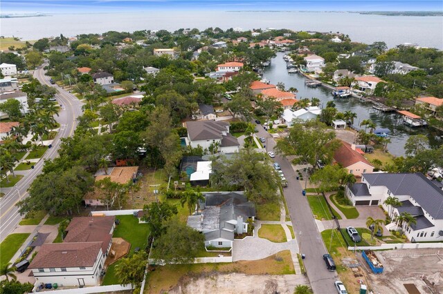 493 Lucerne Ave, Tampa, FL 33606 - view of property location featuring nearby suburban area and a nearby body of water