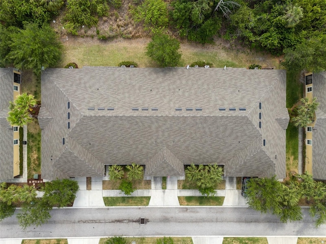 aerial view of property and surrounding area