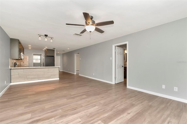 1200 Tarpon Woods Blvd Unit M8, Palm Harbor, FL 34685 - photo 13