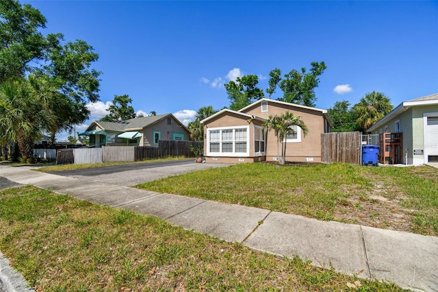 2018 21st St S, Saint Petersburg, FL 33712 - view of front of home with stucco siding and driveway