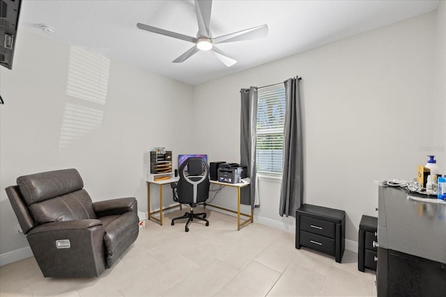 19212 Sunlake Blvd, Lutz, FL 33558 - office with ceiling fan and baseboards