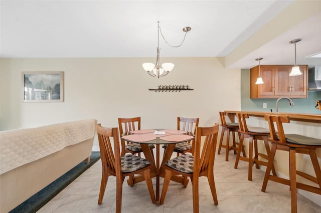 143 Lakeside Dr Unit 143, Oldsmar, FL 34677 - dining room with a chandelier