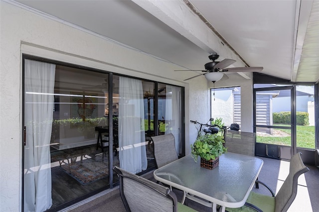 322 Windrush Loop Unit 22, Tarpon Springs, FL 34689 - sunroom with ceiling fan and lofted ceiling