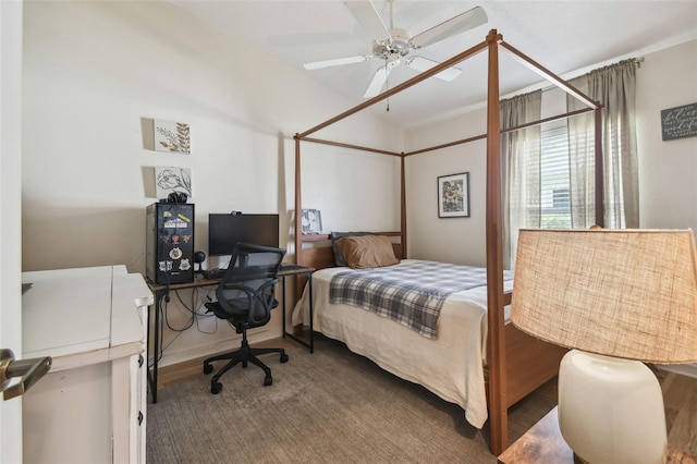 11446 Sinatra Ct, New Port Richey, FL 34654 - bedroom featuring a desk and ceiling fan